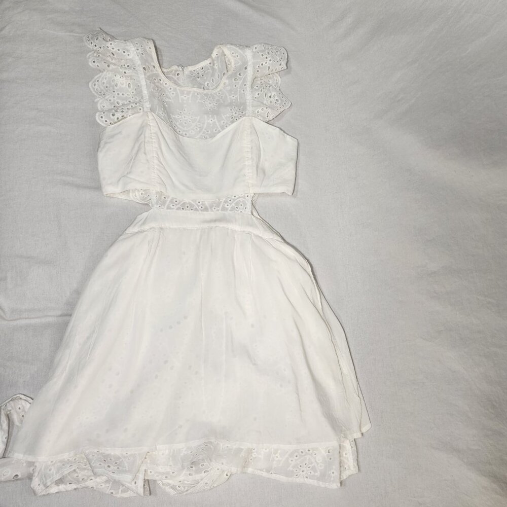 THE IMPECCABLE PIG Cut it Out Romantic White Eyelet Mini Dress Size L LIKE NEW! - Picture 5 of 16